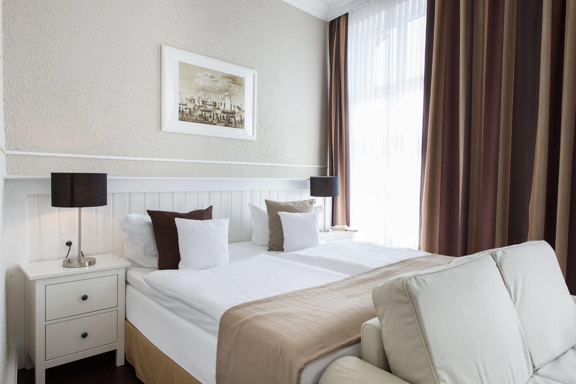 Hotel Stralsund Exterior foto